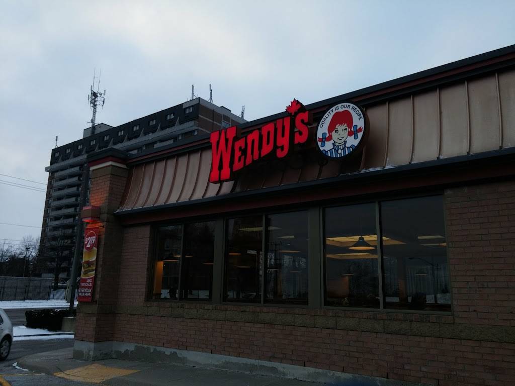 Wendys | restaurant | 350 Westmount Rd W, Kitchener, ON N2M 5C4, Canada | 5197453786 OR +1 519-745-3786