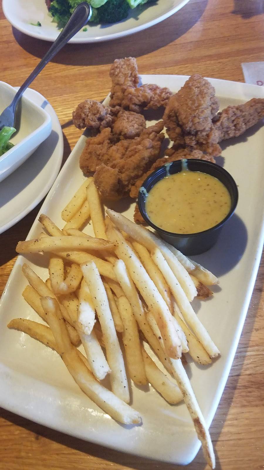 Applebees Grill + Bar | restaurant | 10655 Pendleton Pike, Indianapolis, IN 46236, USA | 3178268209 OR +1 317-826-8209