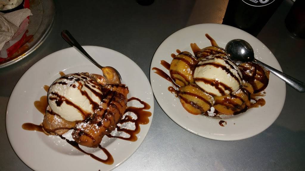 Pluckers Wing Bar | restaurant | 3909-B S Lamar Blvd, Austin, TX 78704, USA | 5124439464 OR +1 512-443-9464