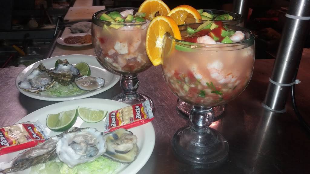 Super Antojitos Express 2 | restaurant | 1002 17th St, Santa Ana, CA 92701, USA | 7144800785 OR +1 714-480-0785