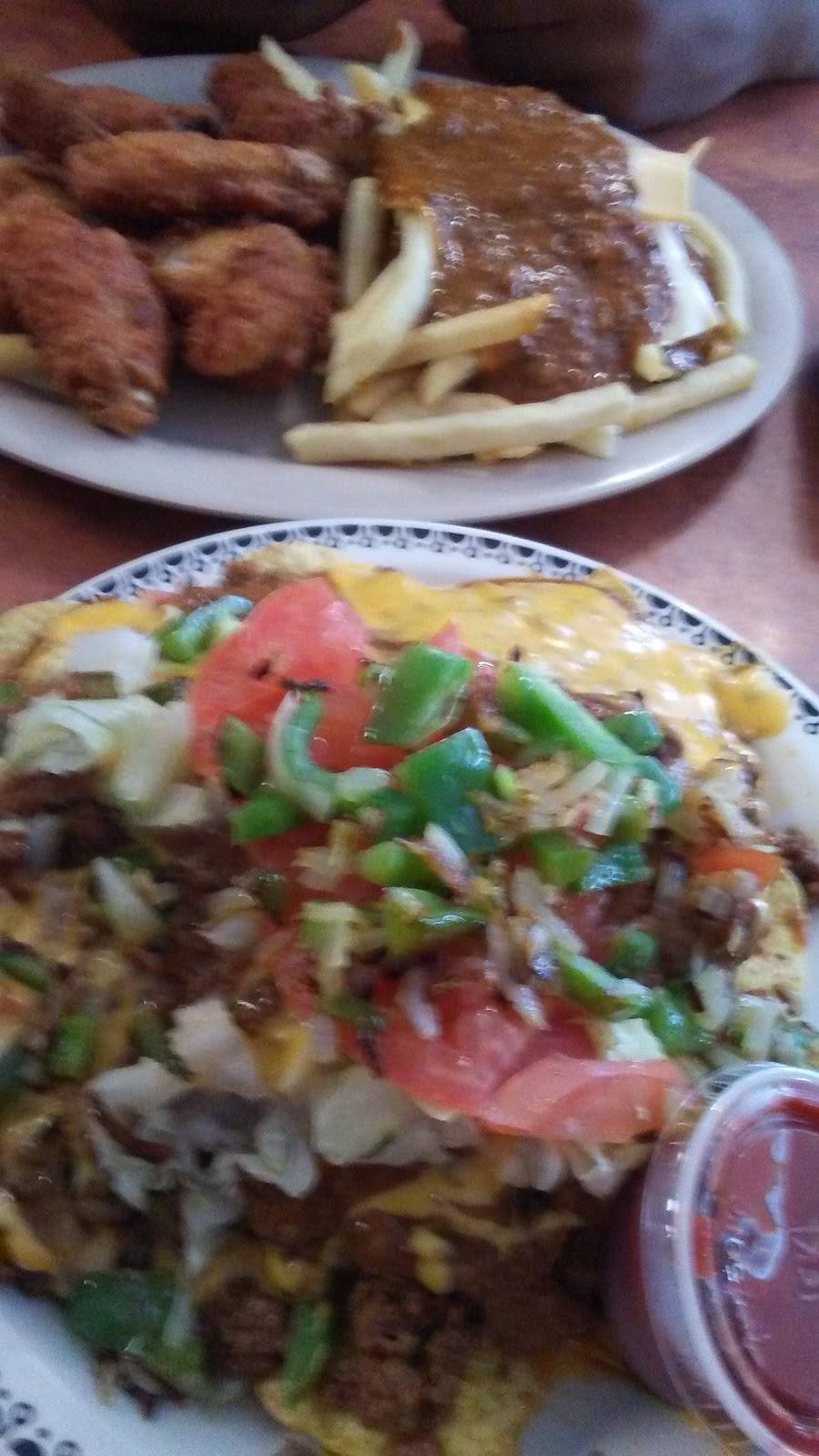 Petes Grill | restaurant | 1400 Outer Dr E, Detroit, MI 48234, USA | 3133669003 OR +1 313-366-9003