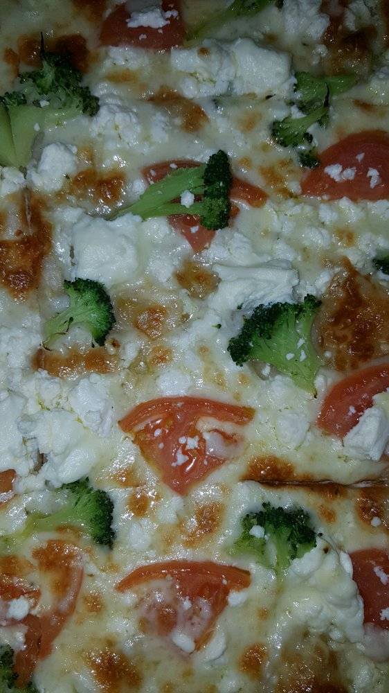 Green Pizzeria | restaurant | 11550 Philadelphia Rd, White Marsh, MD 21162, USA | 4105296900 OR +1 410-529-6900