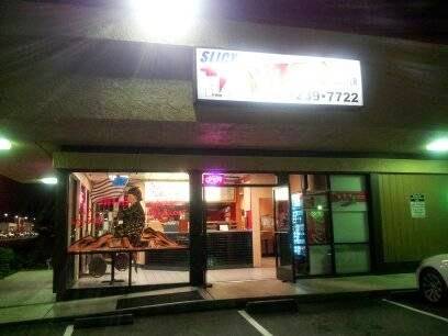 Slicy Pizza | restaurant | 1150 W Yosemite Ave, Manteca, CA 95337, USA | 2092397722 OR +1 209-239-7722