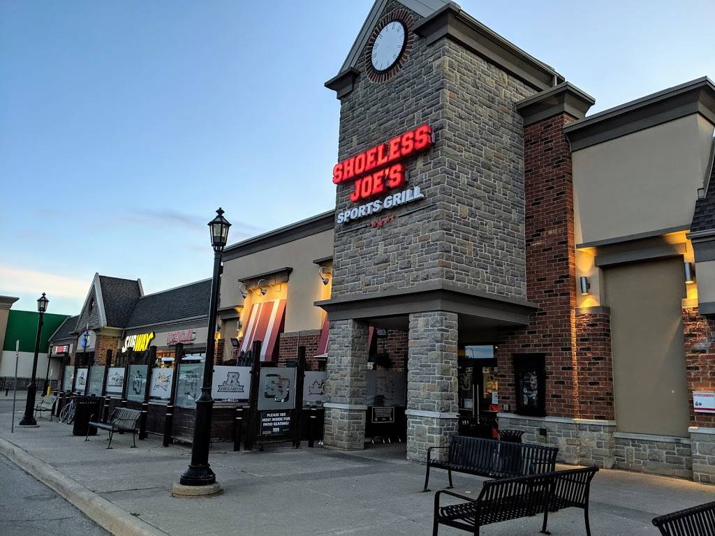 Shoeless Joes Sports Grill | restaurant | 5 Clair Rd W #5, Guelph, ON N1L 0A6, Canada | 5198271212 OR +1 519-827-1212