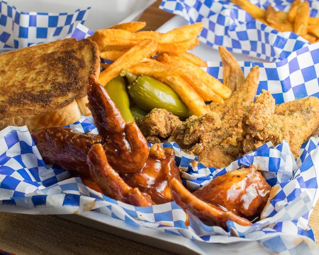 Wing Factory | restaurant | 626 S Cedar Ridge Dr, Duncanville, TX 75137, USA | 4695132455 OR +1 469-513-2455