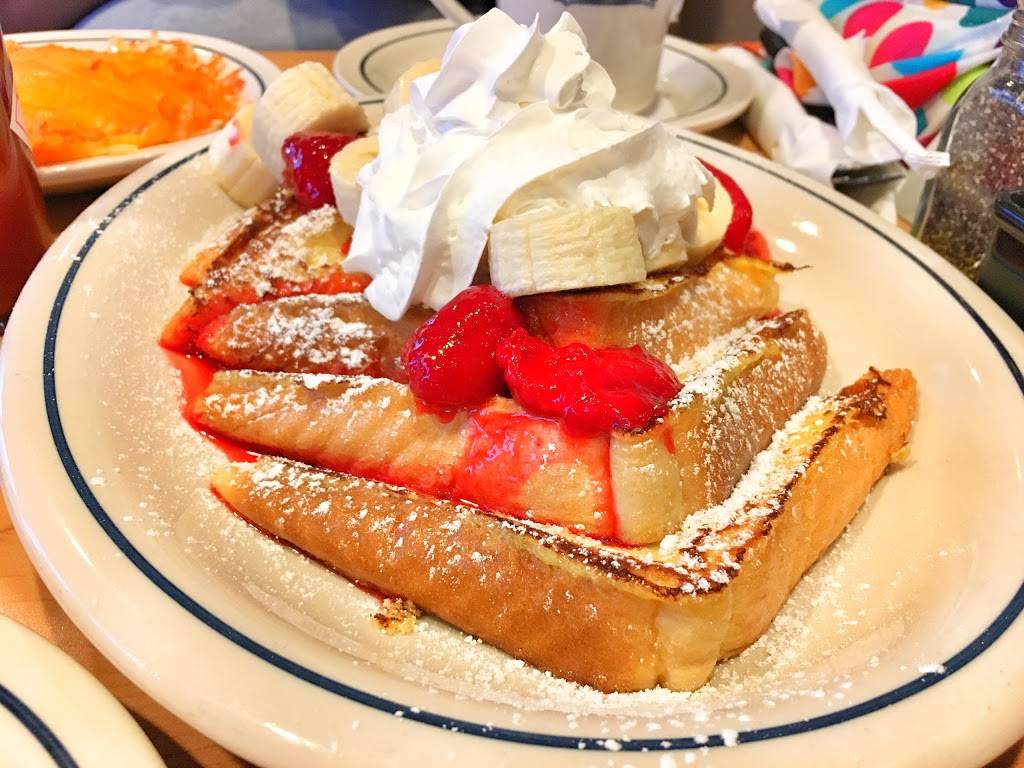 IHOP | bakery | 4020 NW Cache Rd, Lawton, OK 73505, USA | 5803577464 OR +1 580-357-7464