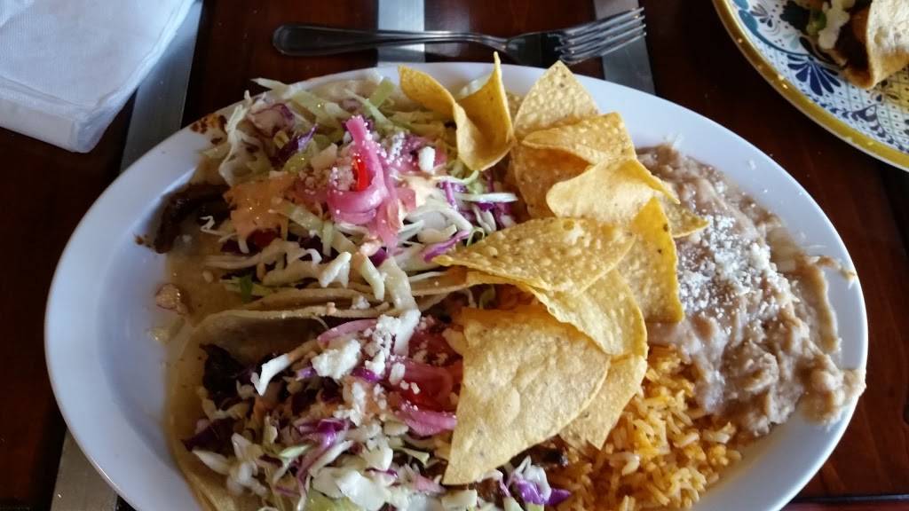Chelas Mexican Grill | restaurant | 29975 Alicia Pkwy, Laguna Niguel, CA 92677, USA | 9495424606 OR +1 949-542-4606