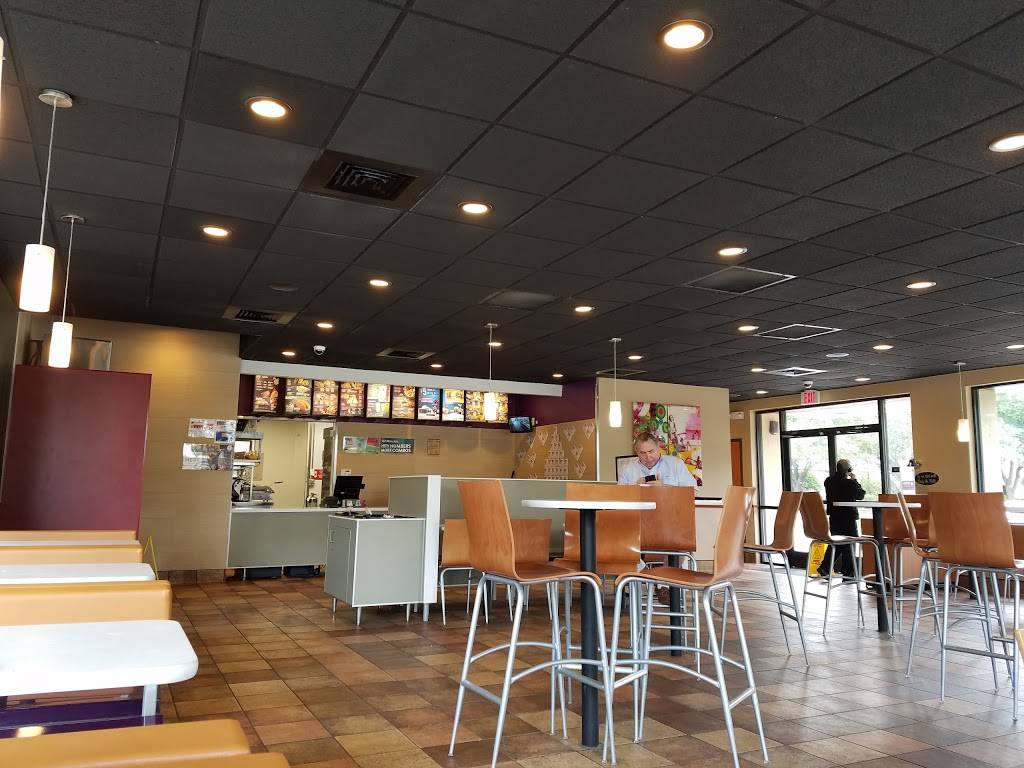Taco Bell | meal takeaway | 3453 Hwy 6, Sugar Land, TX 77478, USA | 2812657700 OR +1 281-265-7700