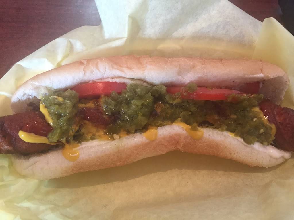 The Wienery | restaurant | 715 56th St, Sacramento, CA 95819, USA | 9164550497 OR +1 916-455-0497