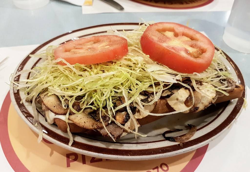 Gigi Pizzeria | restaurant | 302 Chemin du Bord-du-Lac, Pointe-Claire, QC H9S 4L5, Canada | 5146974587 OR +1 514-697-4587