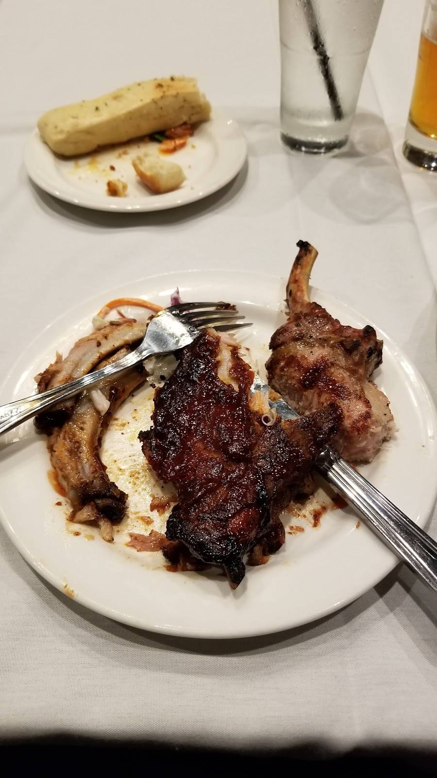 Uptown Grille | restaurant | 3100 E West Maple Rd, Commerce Charter Twp, MI 48390, USA | 2489603344 OR +1 248-960-3344