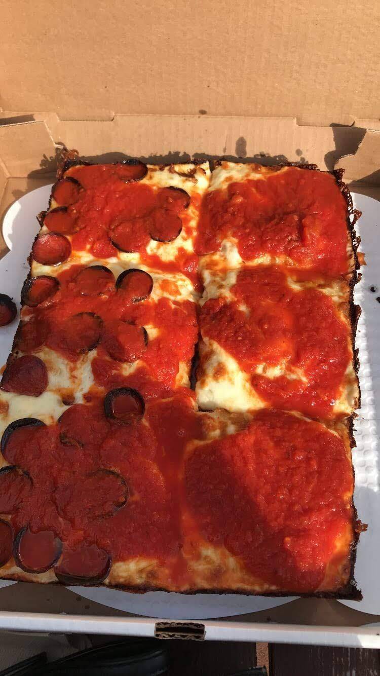 Volo Craft Pizza | restaurant | 152 Humphrey St, Swampscott, MA 01907, USA | 7815846055 OR +1 781-584-6055