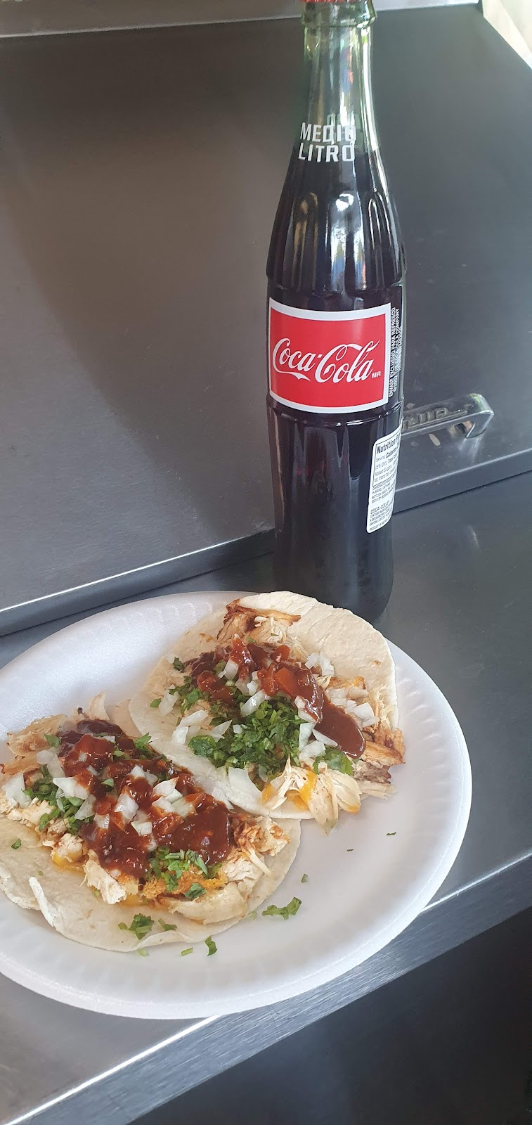 Antojitos Mex Vero | restaurant | 441 W Mt Houston Rd, Houston, TX 77037, USA | 4692305139 OR +1 469-230-5139