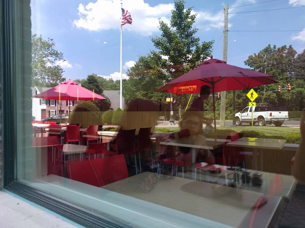 Jules Thin Crust | restaurant | 300 N Sycamore St, Newtown, PA 18940, USA | 2155790111 OR +1 215-579-0111