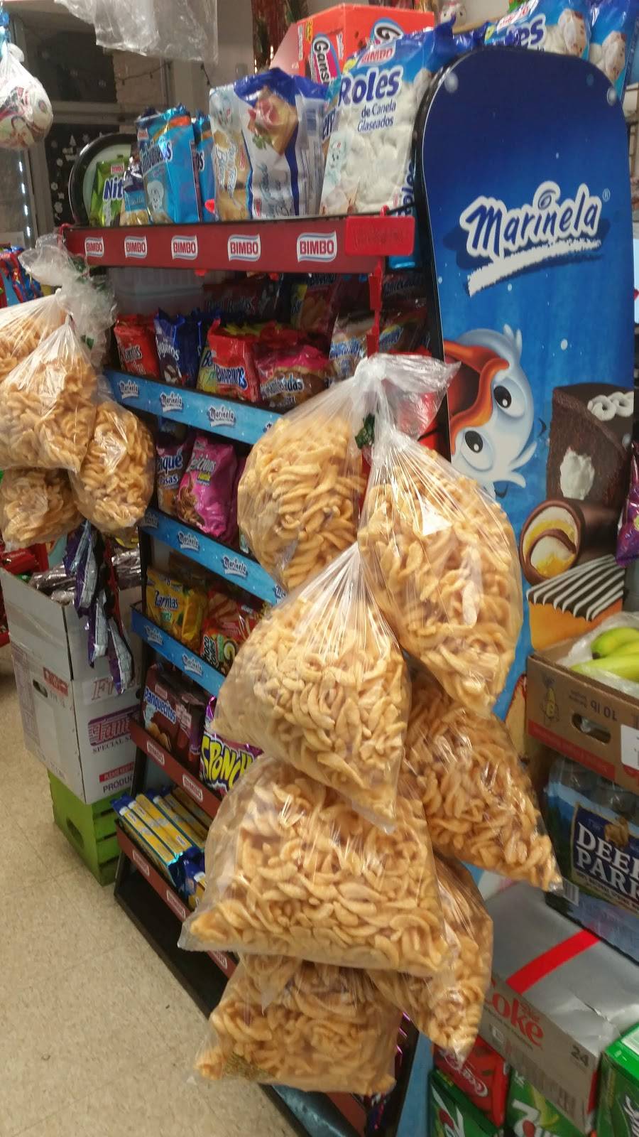 El Mercadito | restaurant | 77 Marrows Rd, Newark, DE 19713, USA | 3027384287 OR +1 302-738-4287