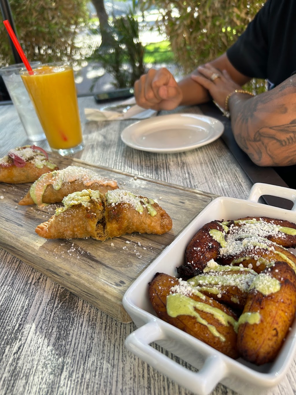 Que Sazon South American Cuisine & Ceviche Bar | restaurant | Teeter House, 622 E Adams St, Phoenix, AZ 85004, USA | 6029192246 OR +1 602-919-2246