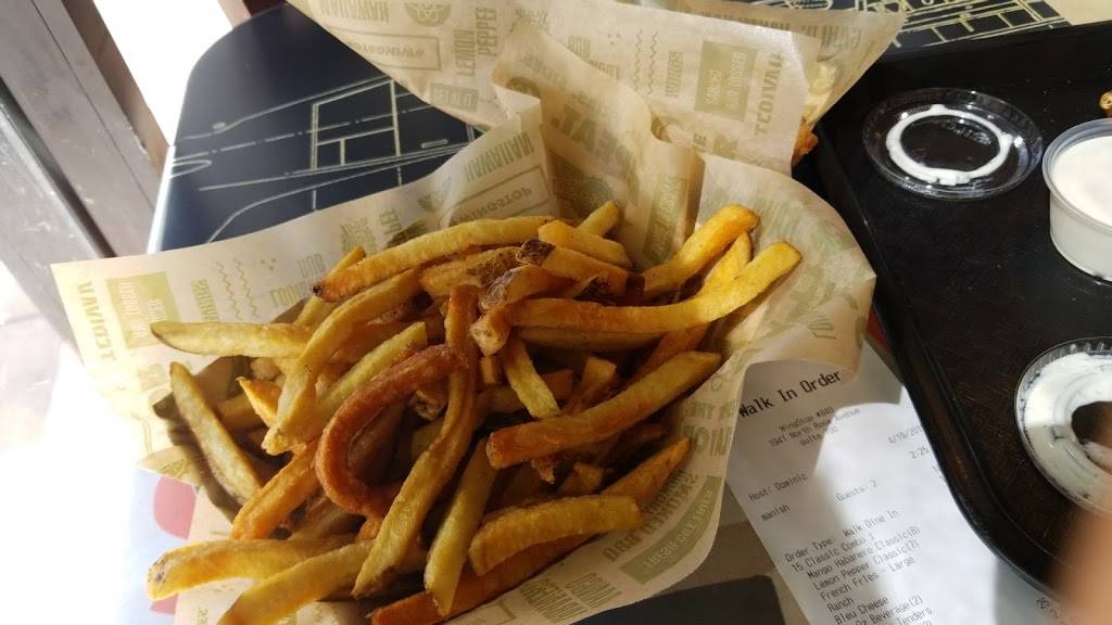 Wingstop | restaurant | 1941 N Rose Ave Ste 700, Oxnard, CA 93036, USA | 8059889400 OR +1 805-988-9400