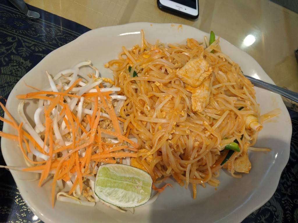 Thai Variety | restaurant | 650 S Lincoln Ave, Corona, CA 92882, USA | 9518088375 OR +1 951-808-8375