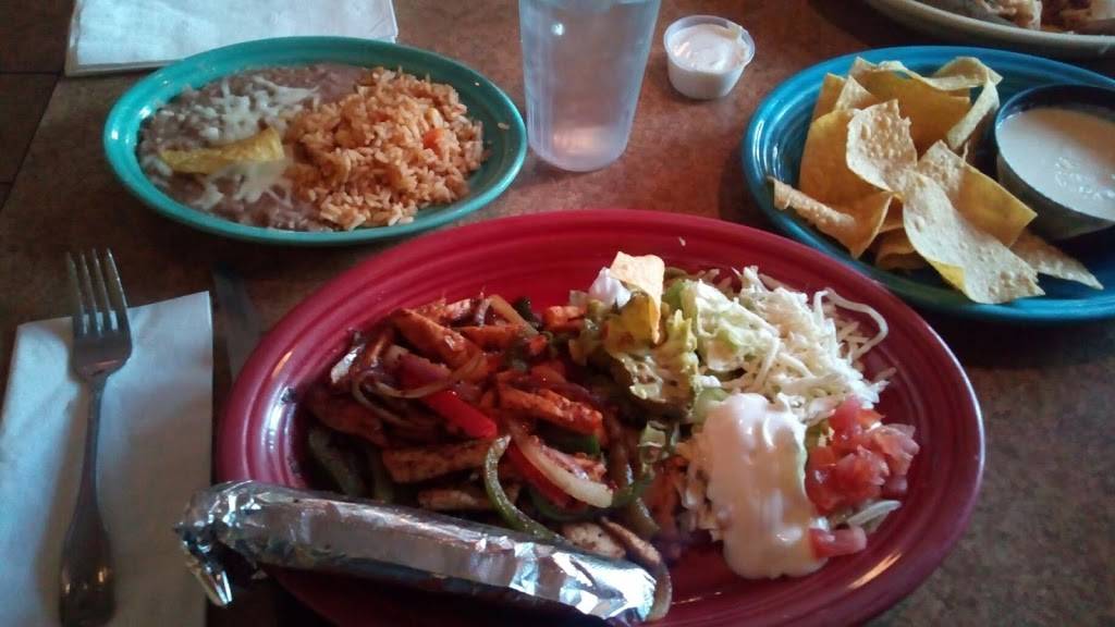 Cocina Mendoza Mexican Restaurant | restaurant | 300 Mt Lebanon Blvd, Castle Shannon, PA 15234, USA | 4125312001 OR +1 412-531-2001
