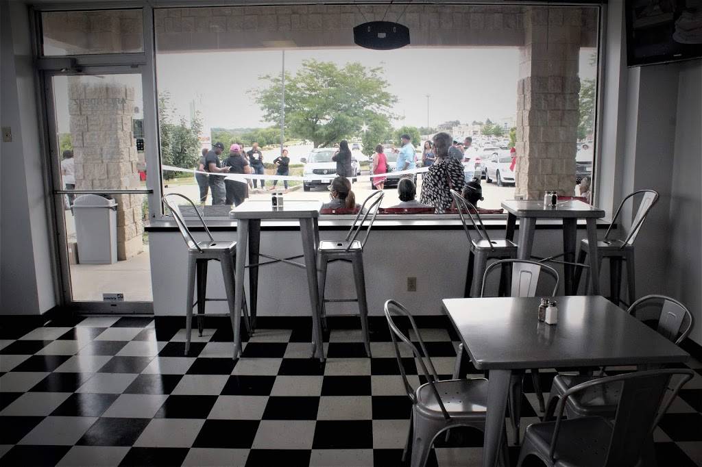 Arlanderz Soul Food | restaurant | W186N9539 Bancroft Dr, Menomonee Falls, WI 53051, USA | 2624157129 OR +1 262-415-7129