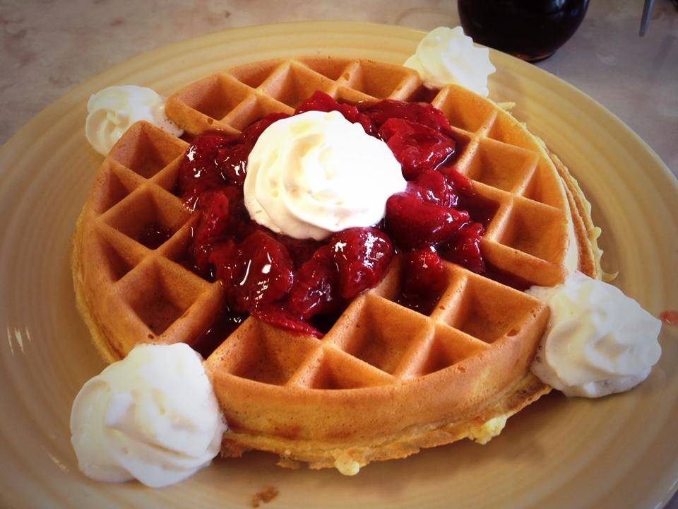 Triple XXX Family Restaurant | restaurant | 2 N Salisbury St, West Lafayette, IN 47906, USA | 7657435373 OR +1 765-743-5373