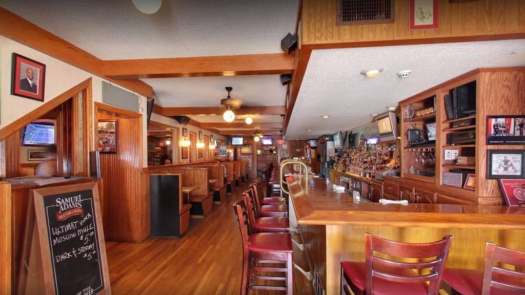 Varsity Club Restaurant & Bar | restaurant | 278 W Lane Ave, Columbus, OH 43201, USA | 6142996269 OR +1 614-299-6269