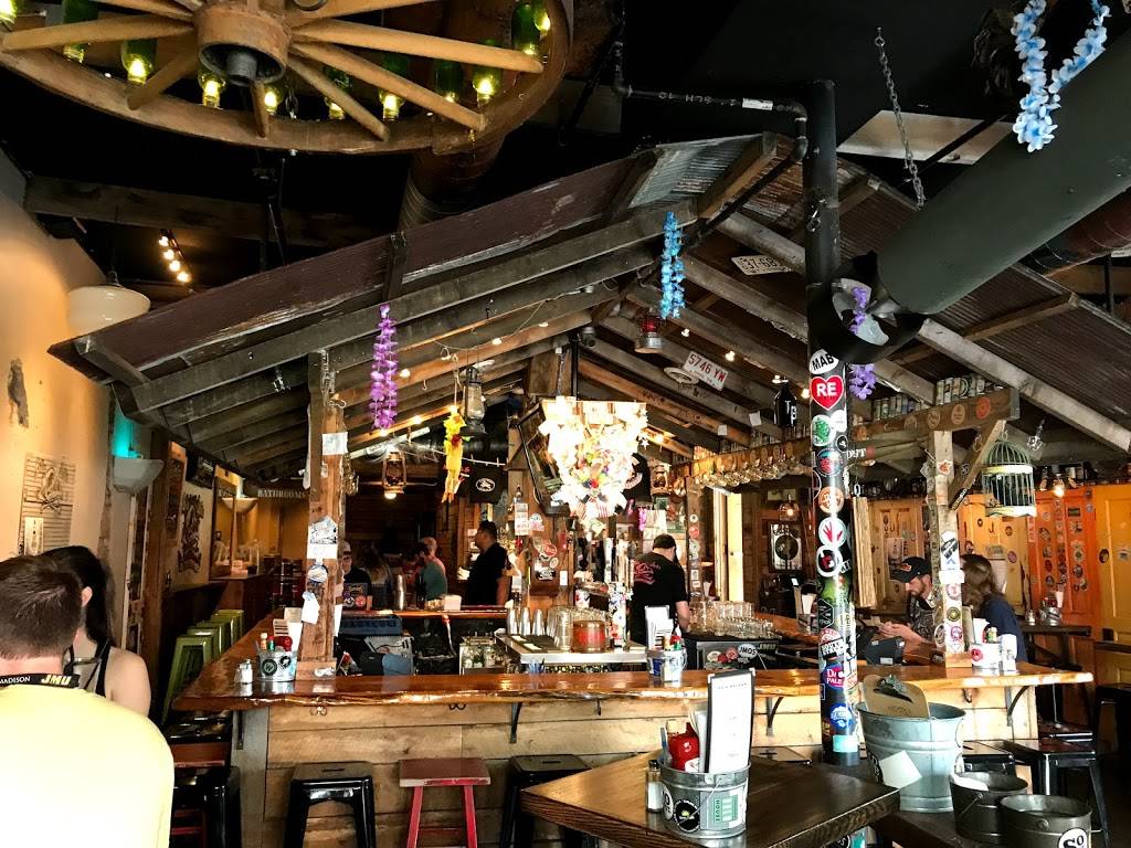 Billy Jacks Shack - Harrisonburg | restaurant | 92 S Main St, Harrisonburg, VA 22801, USA | 5404331793 OR +1 540-433-1793