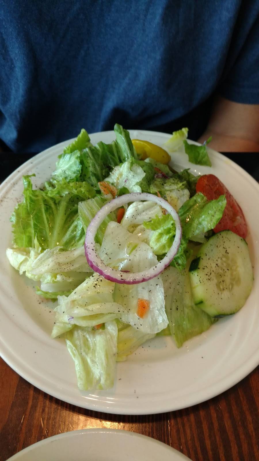 Vals Italian Restaurant & Pizza | restaurant | 210 E Main St, Kilgore, TX 75662, USA | 9032180621 OR +1 903-218-0621