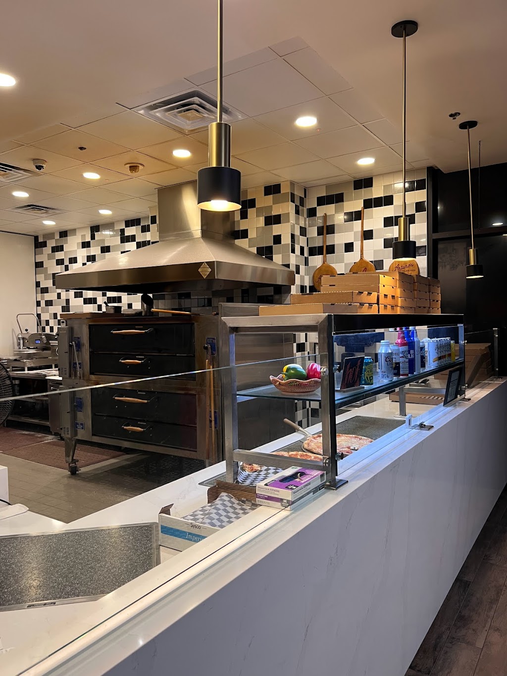 Arturos Village Pizza | meal takeaway | 7200 Las Vegas Blvd S, Las Vegas, NV 89119, USA | 7024406860 OR +1 702-440-6860