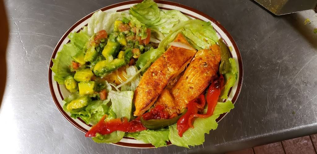 El Pollo Sabrosón | restaurant | 66-35 Grand Ave, Flushing, NY 11378, USA | 7184069717 OR +1 718-406-9717