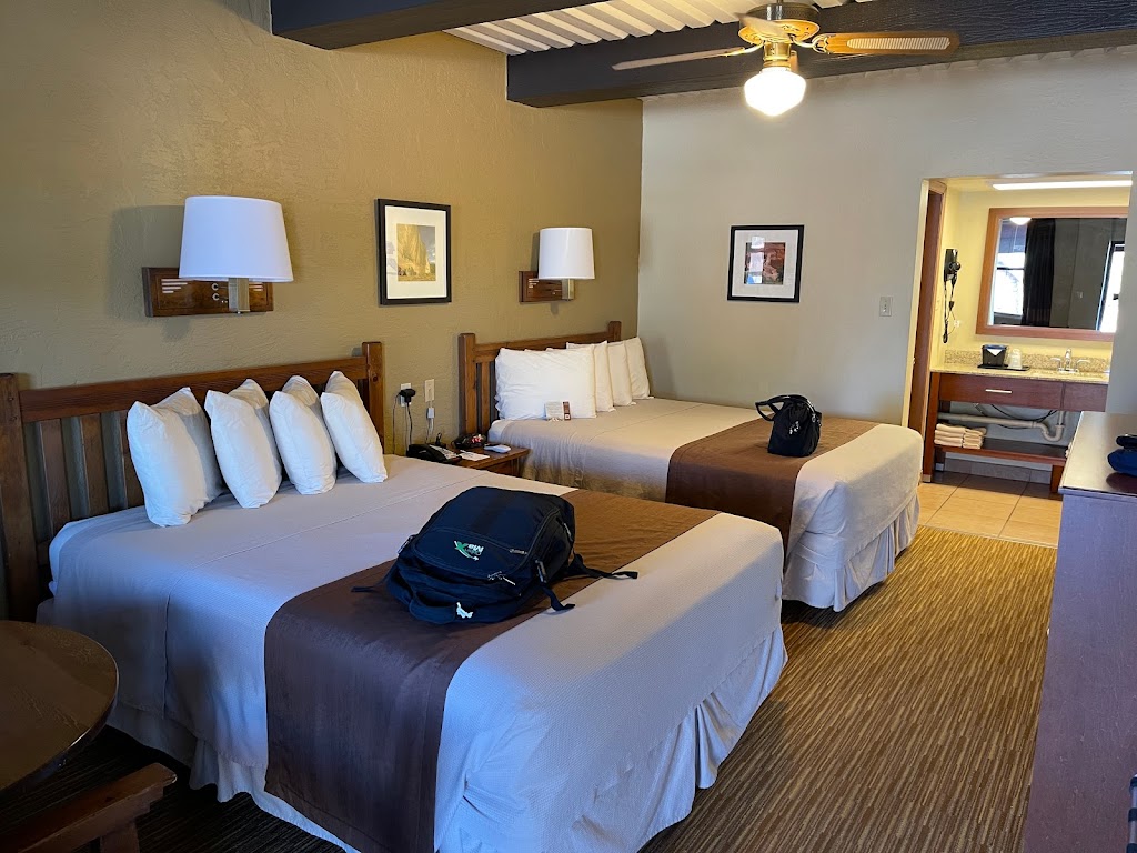 Thunderbird Lodge | restaurant | Rte 7, Chinle, AZ 86503, USA | 9286745842 OR +1 928-674-5842