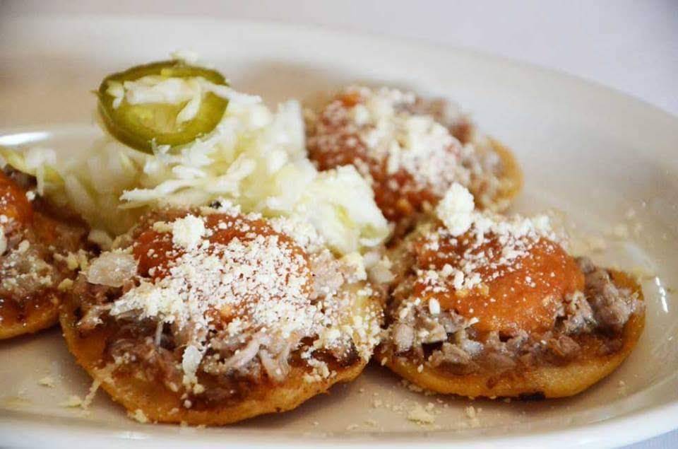 Tlayudas Oaxaqueñas | restaurant | Houston, TX 77055, USA | 7133823255 OR +1 713-382-3255