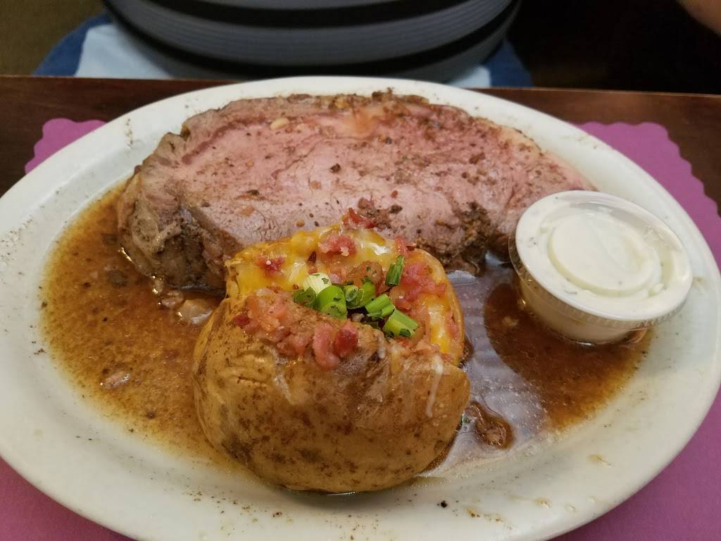 The Beef and Barrel Restaurant & Lounge | night club | 1112 West Ave, Crossville, TN 38555, USA | 9314569211 OR +1 931-456-9211