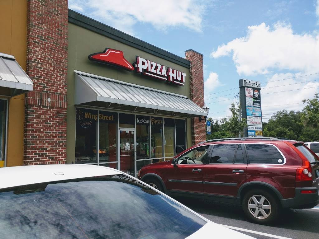 Pizza Hut | restaurant | 12961 Main St N #301, Jacksonville, FL 32218, USA | 9046964893 OR +1 904-696-4893