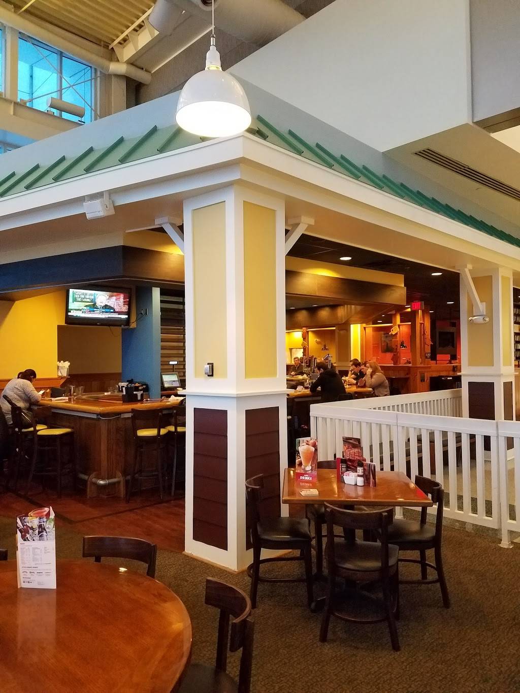 Outback Steakhouse | meal takeaway | Terminal 3 (4th Floor, Erlanger, KY 41018, USA | 8597671055 OR +1 859-767-1055