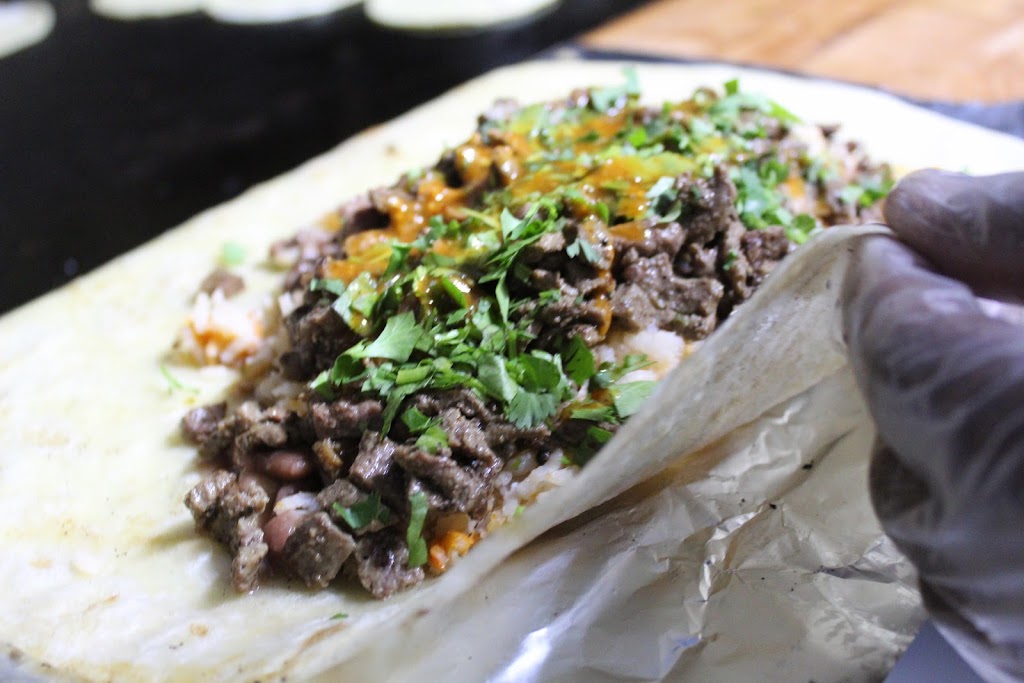 Deme Tacos Truck | restaurant | 3501 W Pine St, Santa Ana, CA 92704, USA | 7146617594 OR +1 714-661-7594