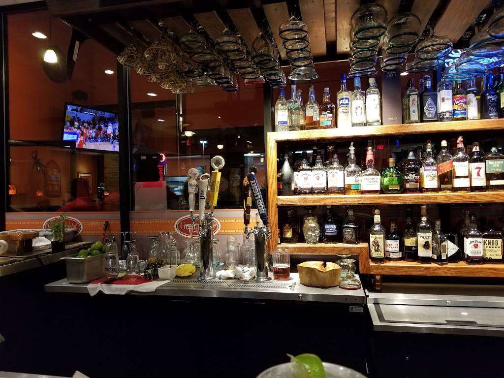 Gustavos Mexian Grill | restaurant | 1226 Market St, La Grange, KY 40031, USA | 5022224050 OR +1 502-222-4050