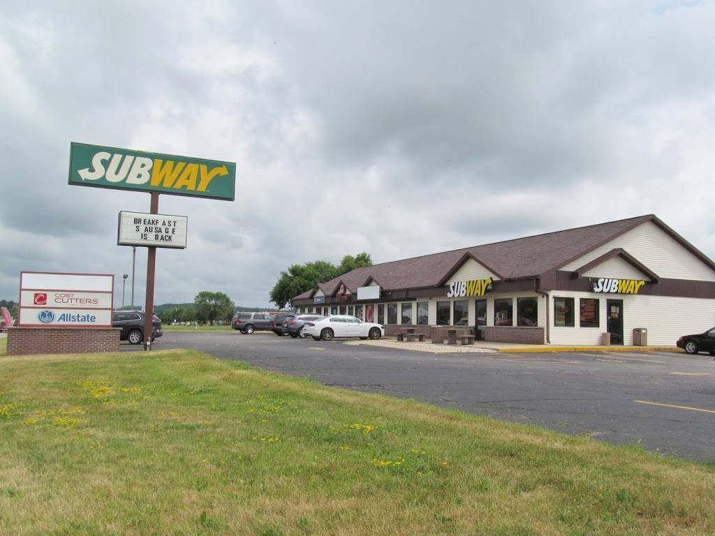 Subway | restaurant | 2931 New Pinery Rd, Portage, WI 53901, USA | 6087425331 OR +1 608-742-5331