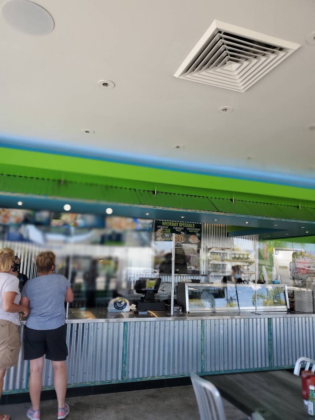 Ensenadas Surf N Turf Grill | restaurant | 900 Pacific Coast Hwy, Hermosa Beach, CA 90254, USA | 3103726088 OR +1 310-372-6088