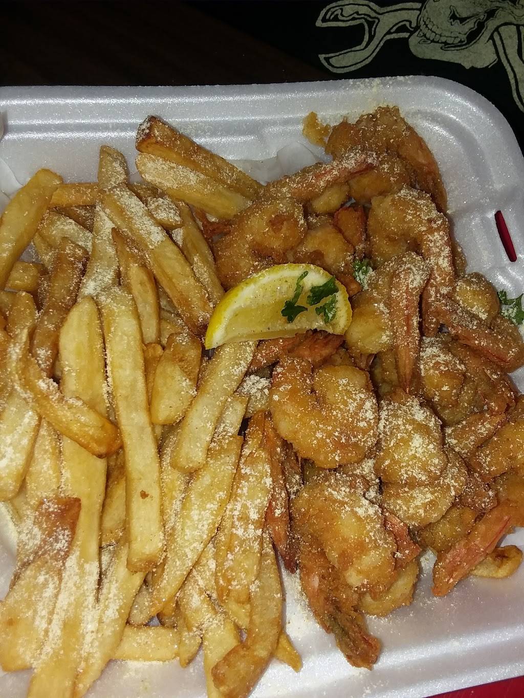 Hook Fish & Chiken | restaurant | 624 FL-19, Palatka, FL 32177, USA | 3863252345 OR +1 386-325-2345