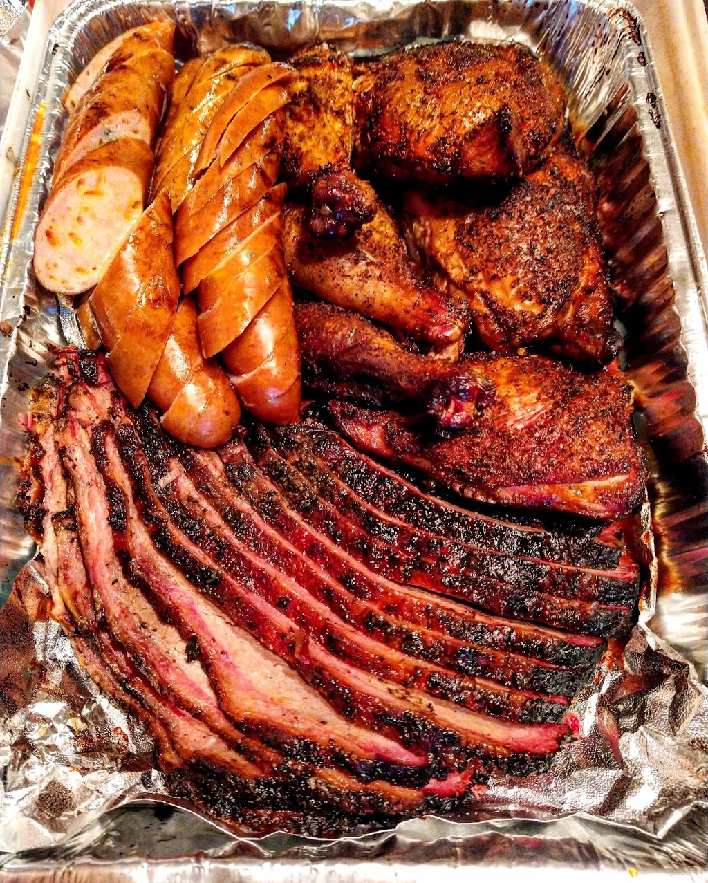 Big Bucks BBQ | restaurant | 1463 W Rascher Ave, Chicago, IL 60640, USA | 3124147253 OR +1 312-414-7253