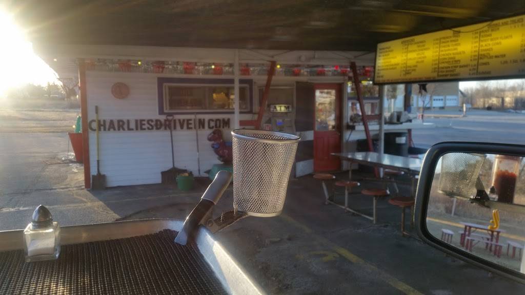Charlies Drive-In | restaurant | 806 W Main St, Hortonville, WI 54944, USA | 9207796753 OR +1 920-779-6753