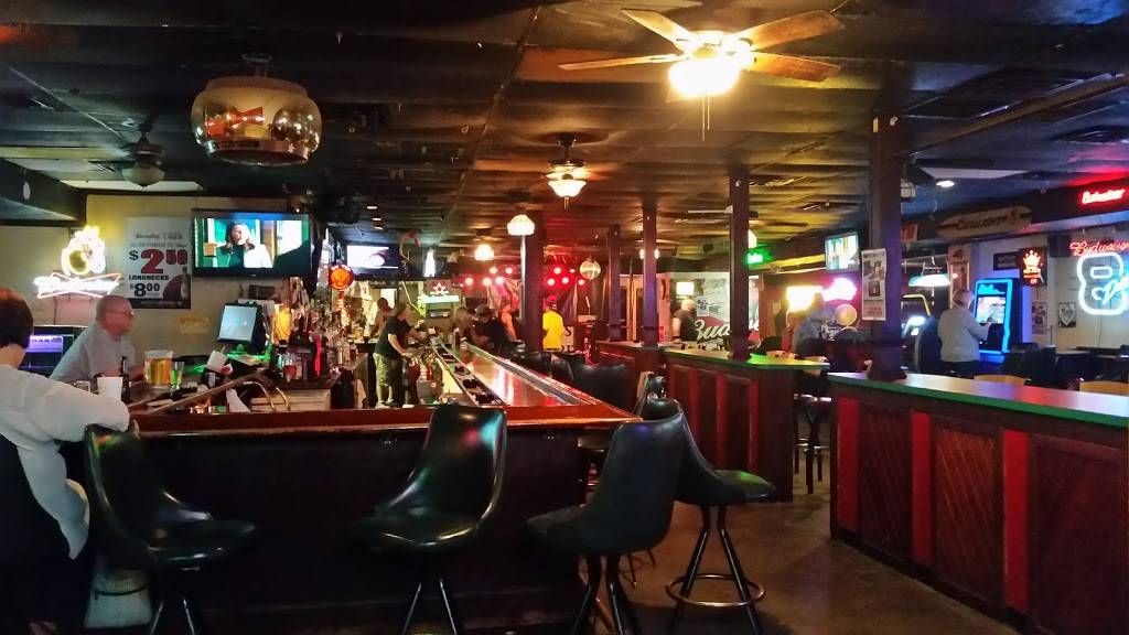 Hennessys Bar & Grille | restaurant | 3980 Tampa Rd, Oldsmar, FL 34677, USA | 8138542255 OR +1 813-854-2255