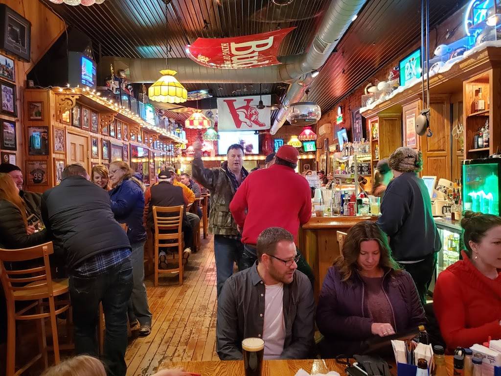 Village Hide-A-Way | restaurant | 111 E Prairie St, Vicksburg, MI 49097, USA | 2696493134 OR +1 269-649-3134