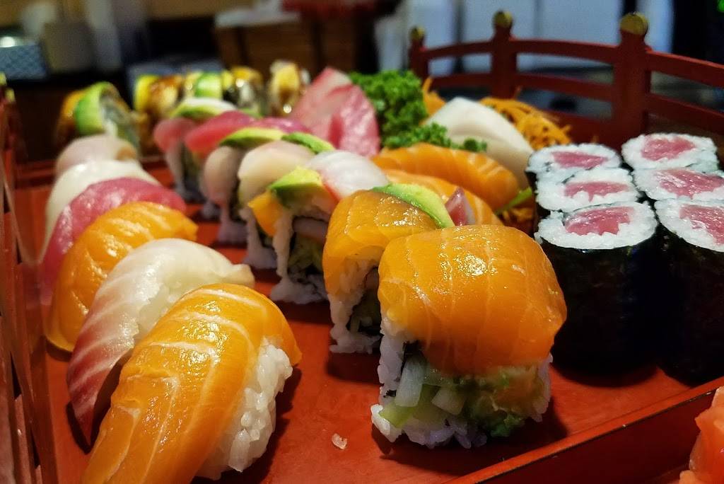 Fujiyama Japanese Steakhouse | restaurant | 422 Marion Square, Fairmont, WV 26554, USA | 3045348787 OR +1 304-534-8787