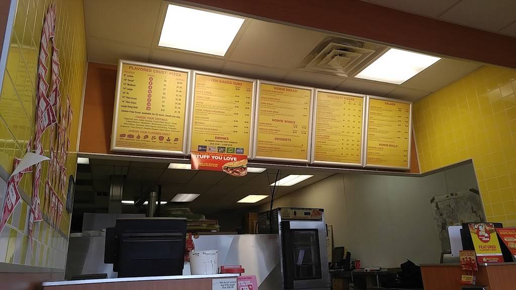 Hungry Howies Pizza | meal delivery | 4078 17 Mile Rd, Sterling Heights, MI 48310, USA | 5862688800 OR +1 586-268-8800