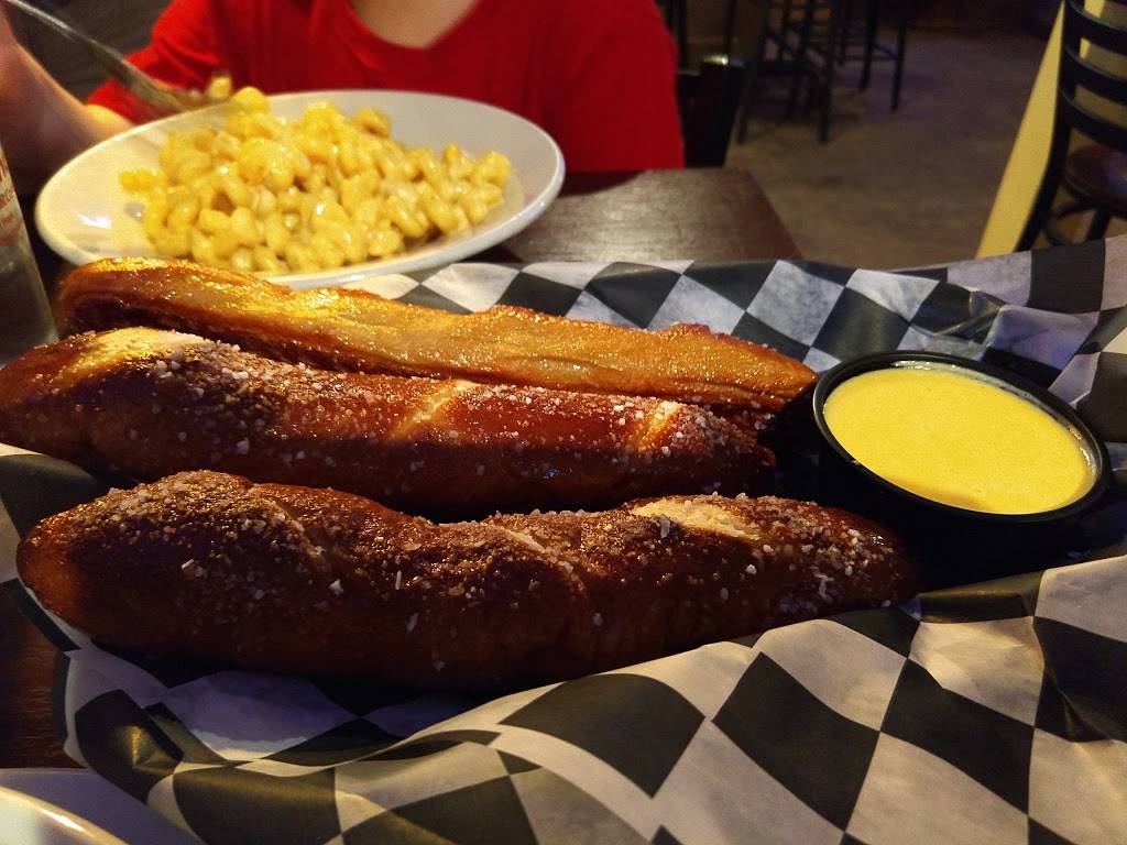 The Blossom Road Pub | restaurant | 198 Winton Rd N, Rochester, NY 14610, USA | 5853635831 OR +1 585-363-5831