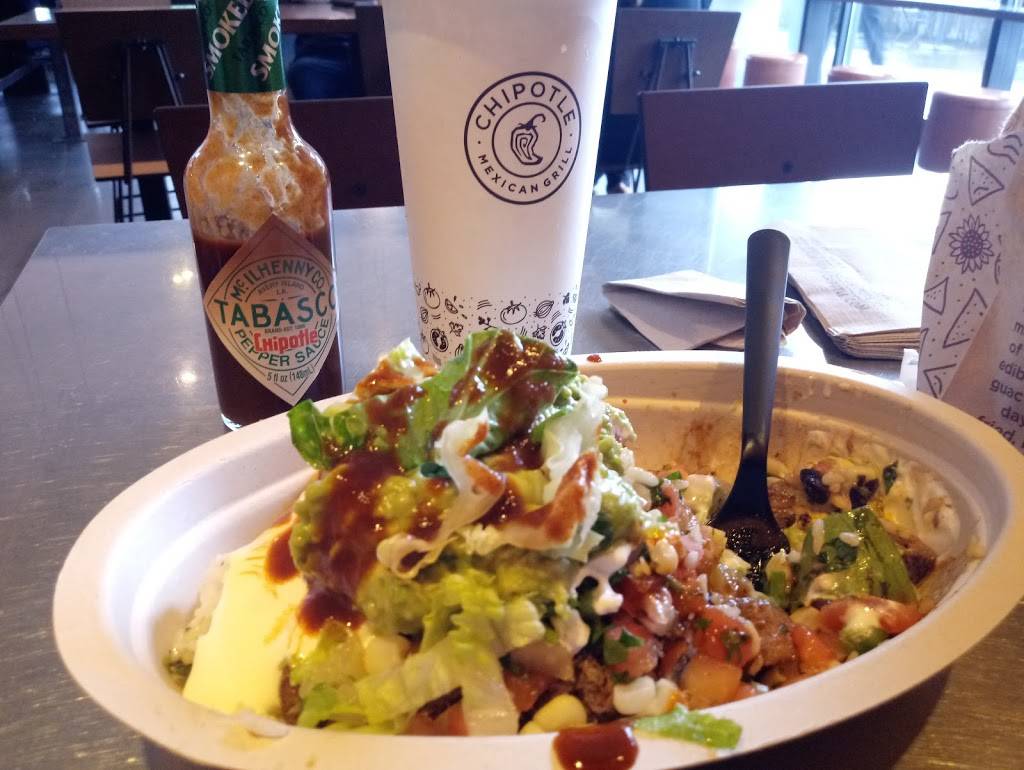 Chipotle Mexican Grill | restaurant | 105 Wolf Rd, Albany, NY 12205, USA | 5184387590 OR +1 518-438-7590