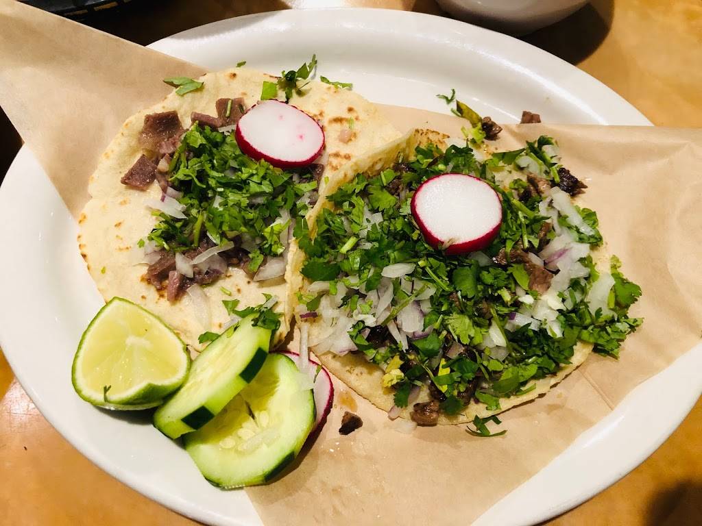 El Bajio Mexican Restaurant | restaurant | 555 Gateway Pl SW Suite A, Cedar Rapids, IA 52404, USA | 3193661715 OR +1 319-366-1715