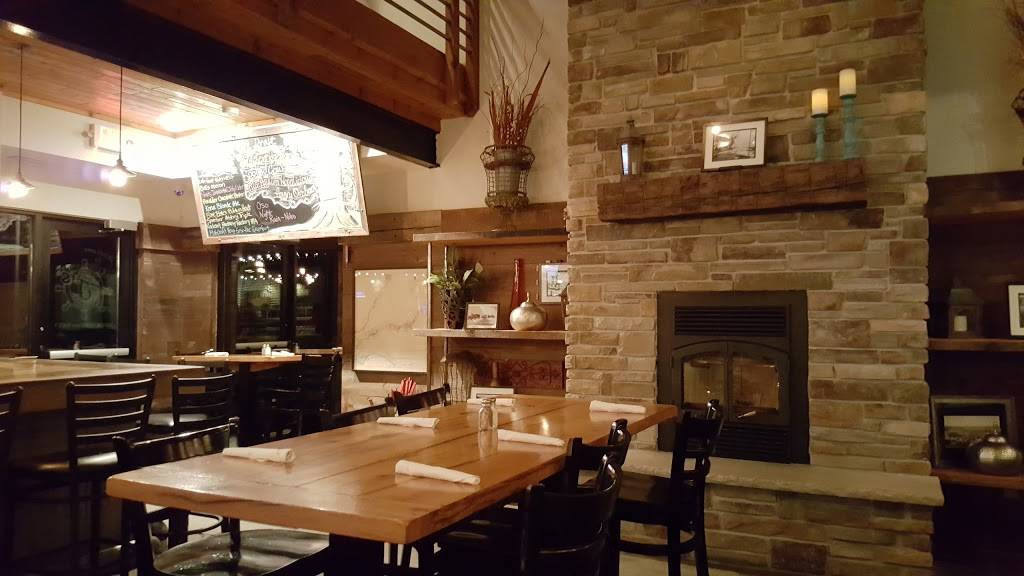 TJs Harbor Restaurant | restaurant | 7098 S, US-45, Oshkosh, WI 54902, USA | 9206889047 OR +1 920-688-9047